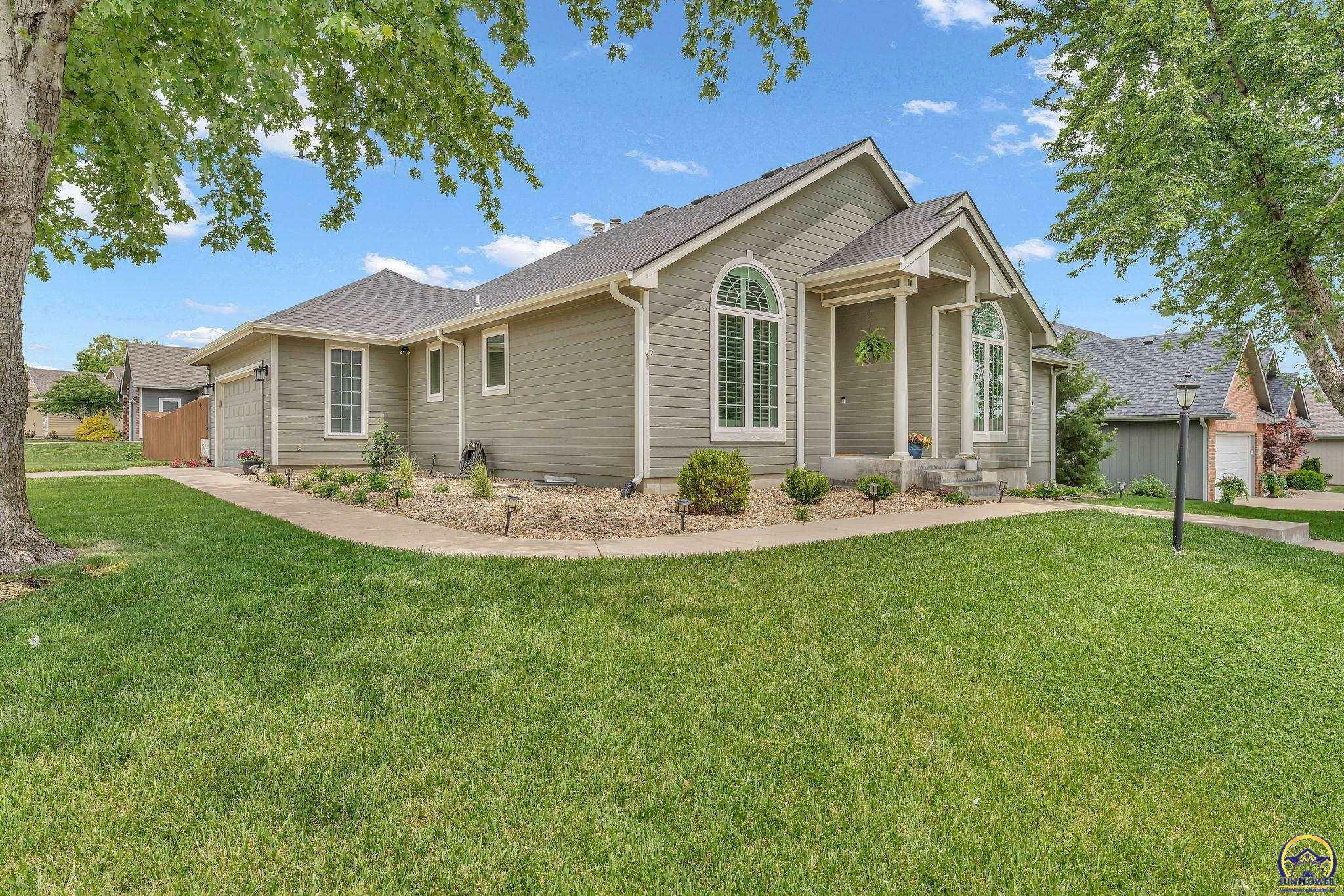 Property Photo: 7710 SW 27th St KS 66614