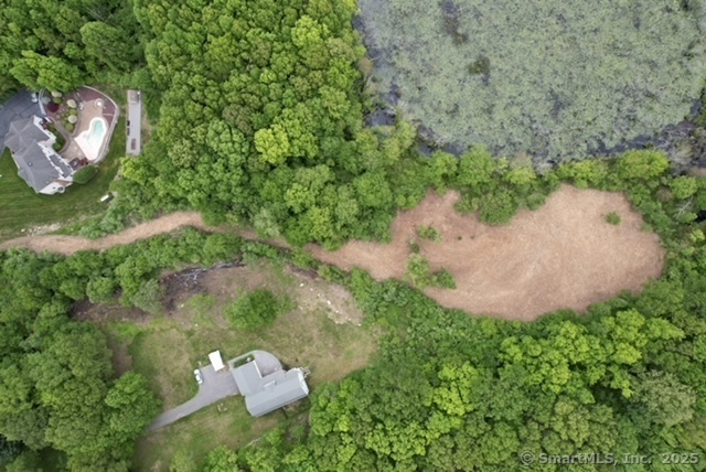 Property Photo: 18 Fox Run Lane CT 06419