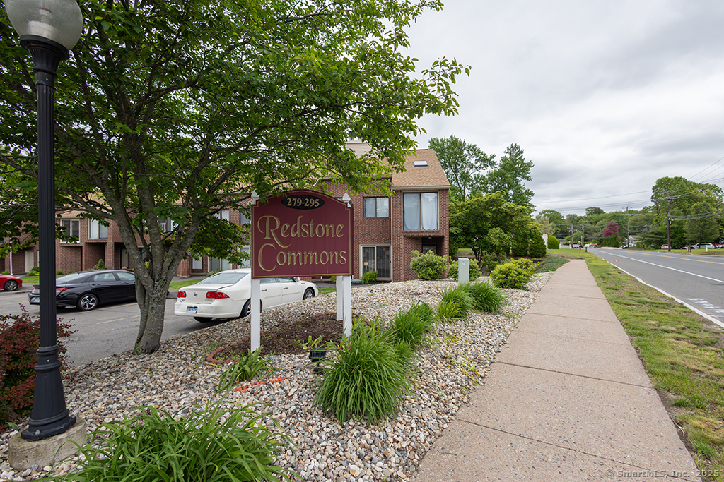 Property Photo: 295 Redstone Hill Road Apt 15 CT 06010