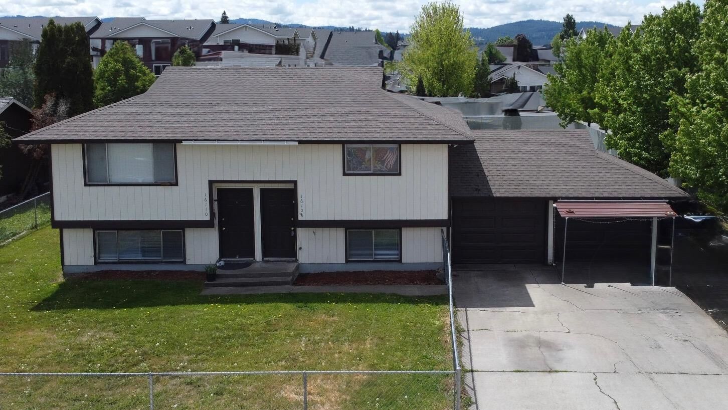 Property Photo:  16108 E Broadway Ave 16110 E Broadway Ave  WA 99037 