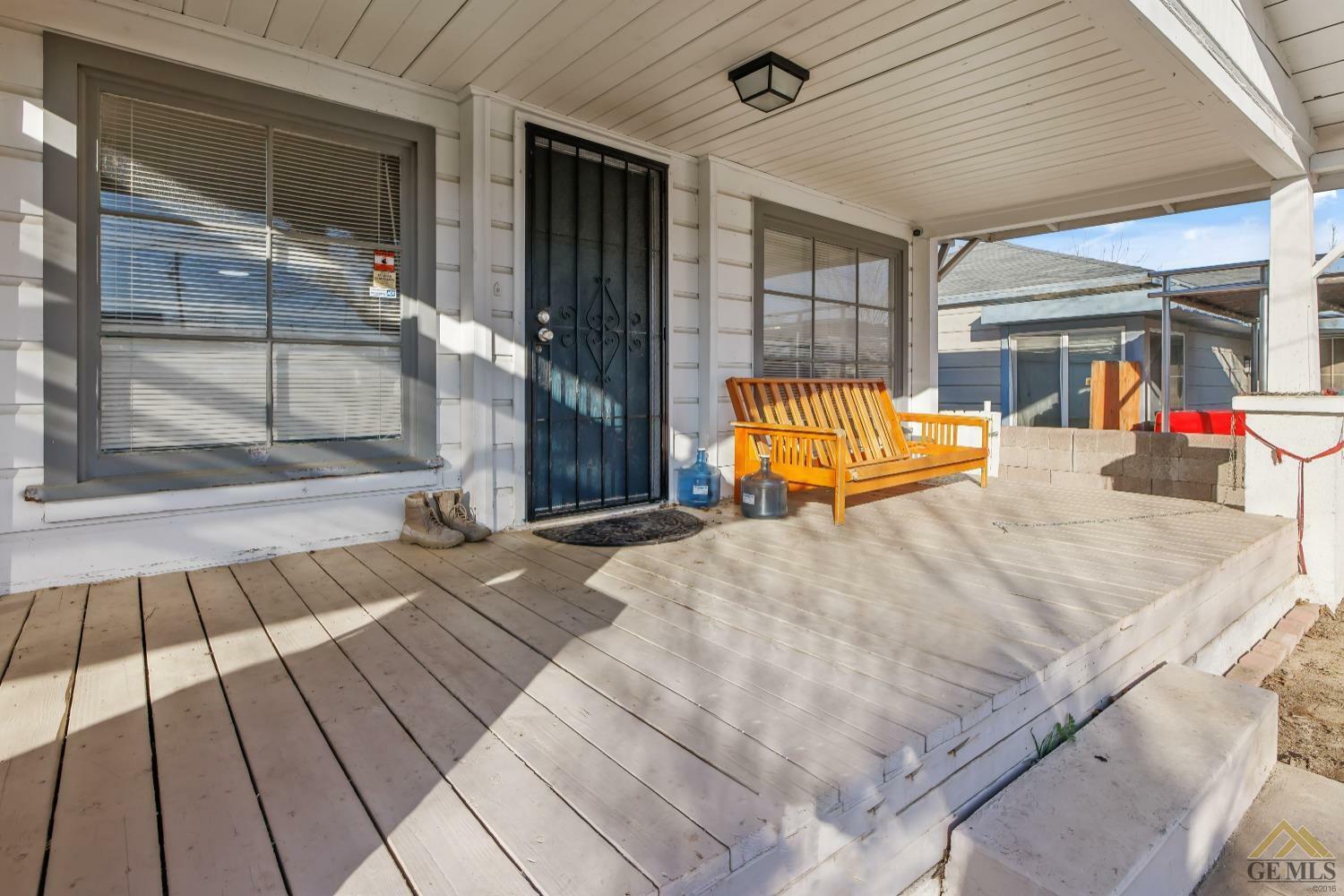 Property Photo: 210 B Street CA 93268