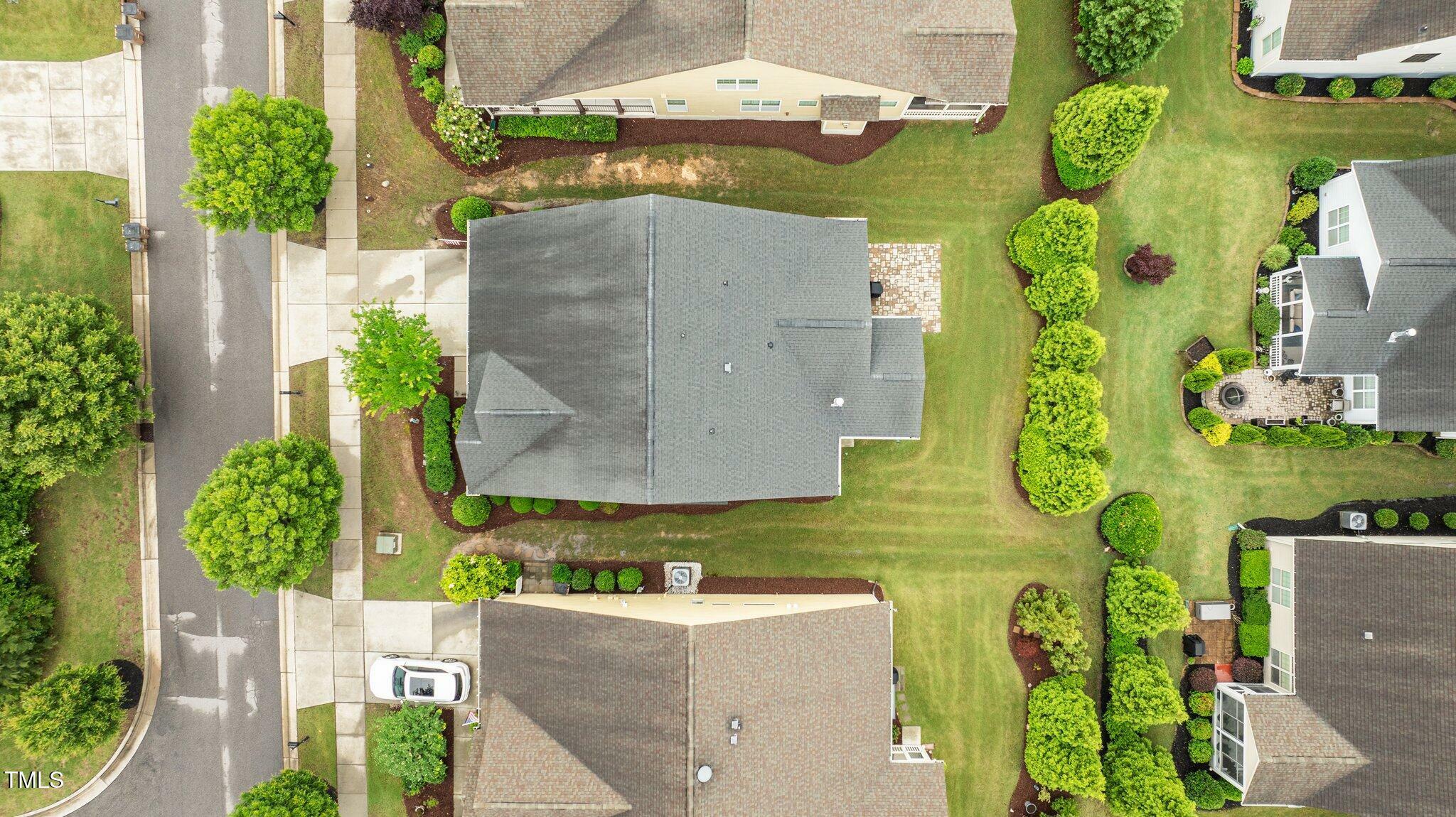 Property Photo: 1012 Autumn Meadow Lane NC 27587
