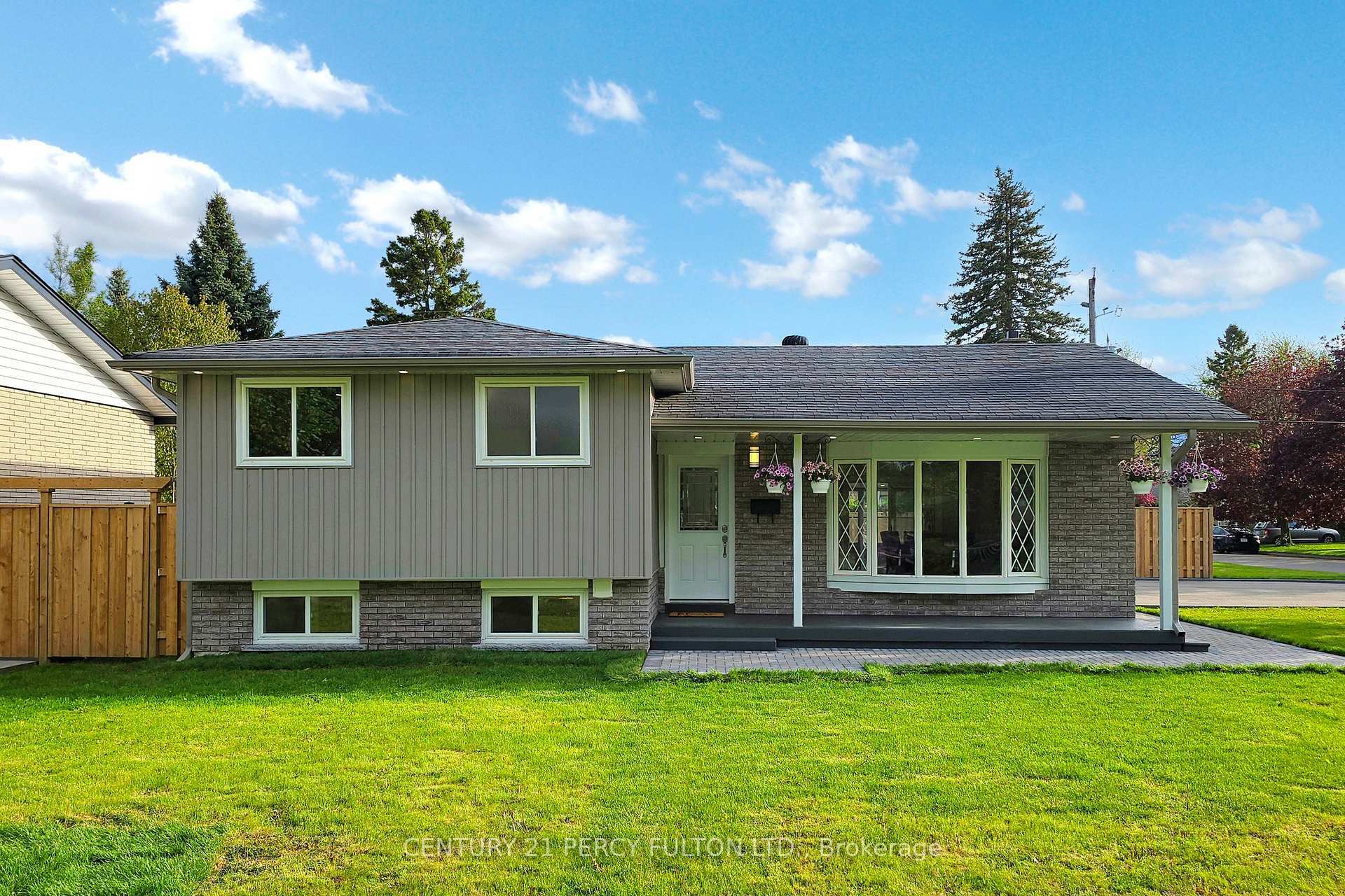 Property Photo: 8 Burrells Road ON L1S 2V5