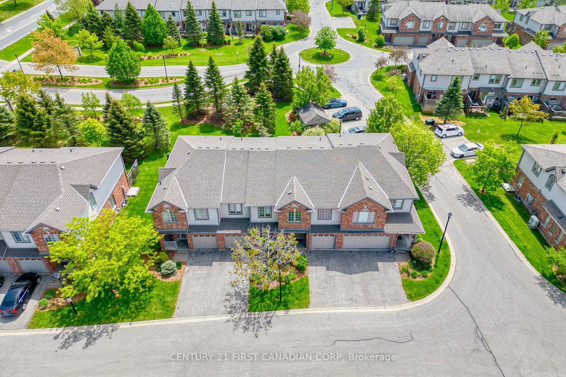 Property Photo: 600 Hyde Park Road 27 ON N6H 5W8