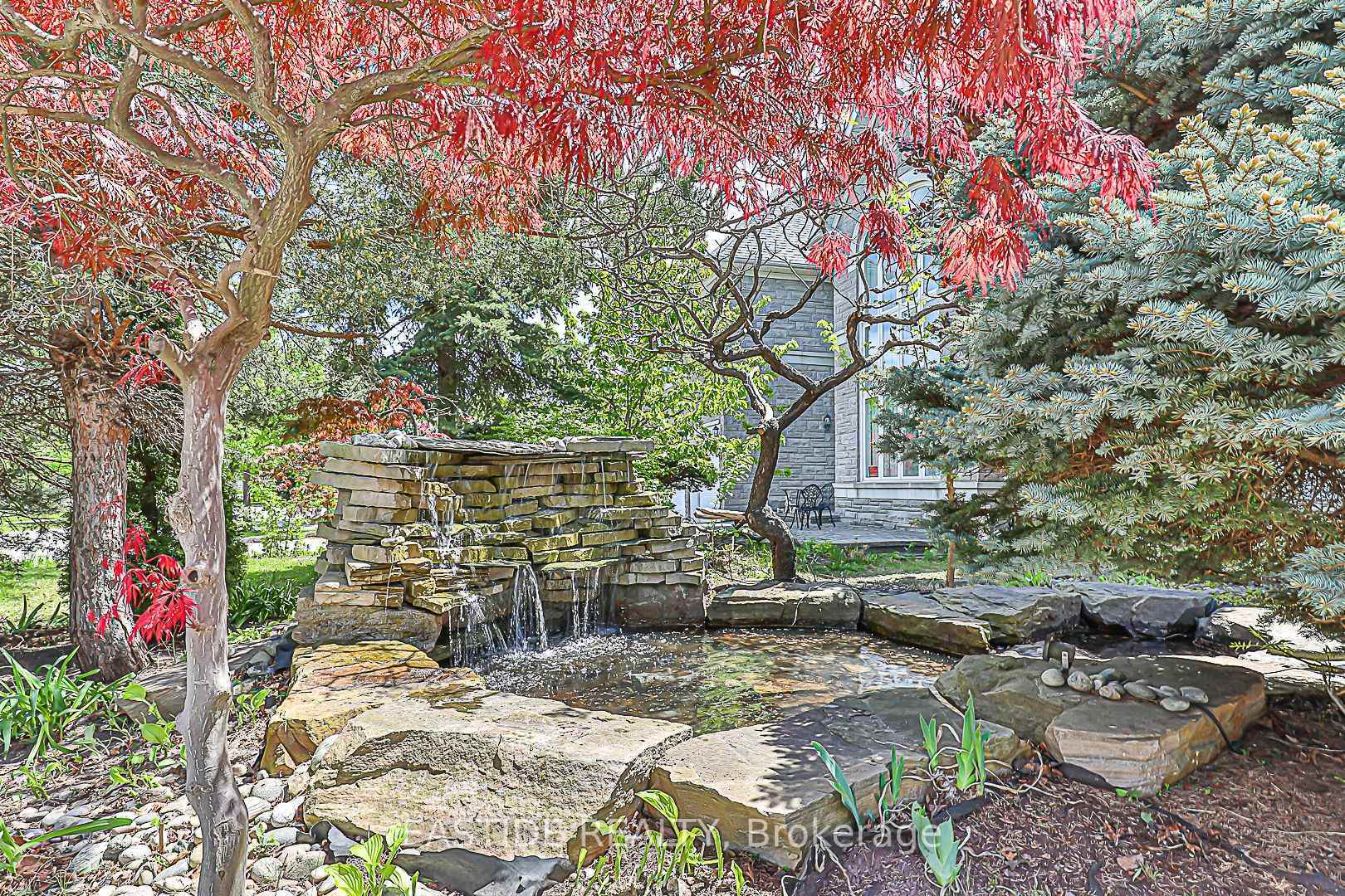 Property Photo: 27 Brimwood Crescent ON L4B 4B6