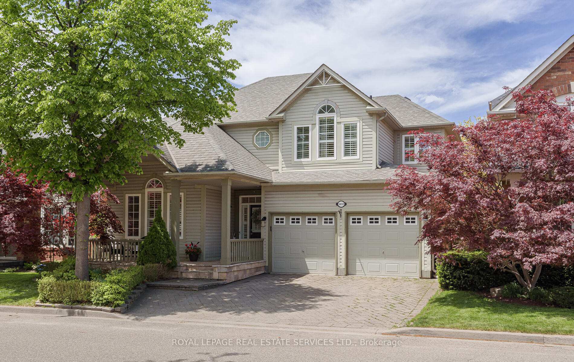 Property Photo: 5651 Roseville Court ON L7L 6V4