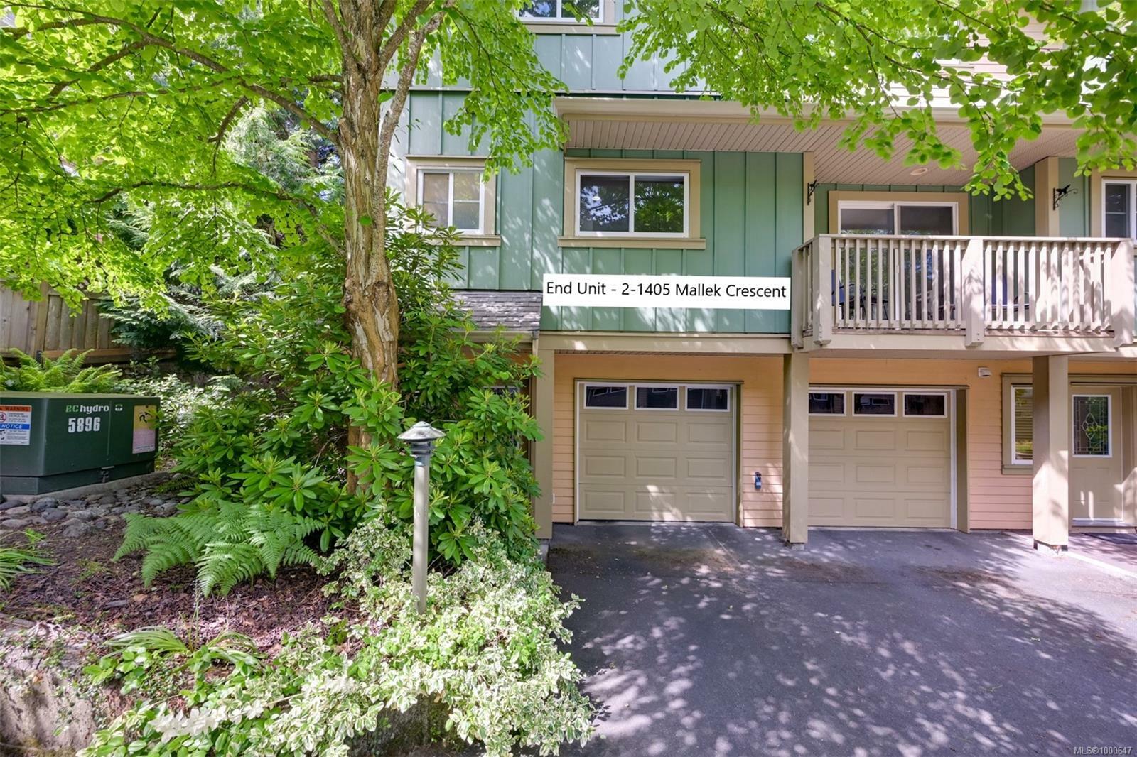 Property Photo: 1405 Mallek Cres 2 BC V8T 0A3
