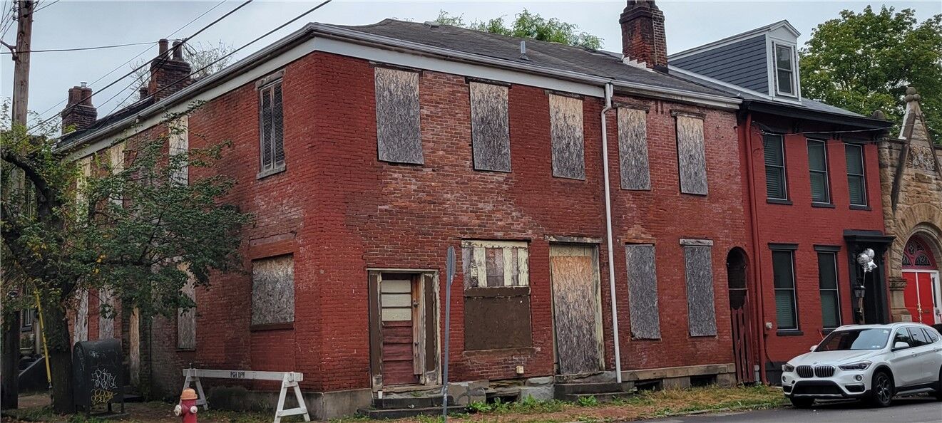 Property Photo:  1244 Buena Vista St  PA 15212 