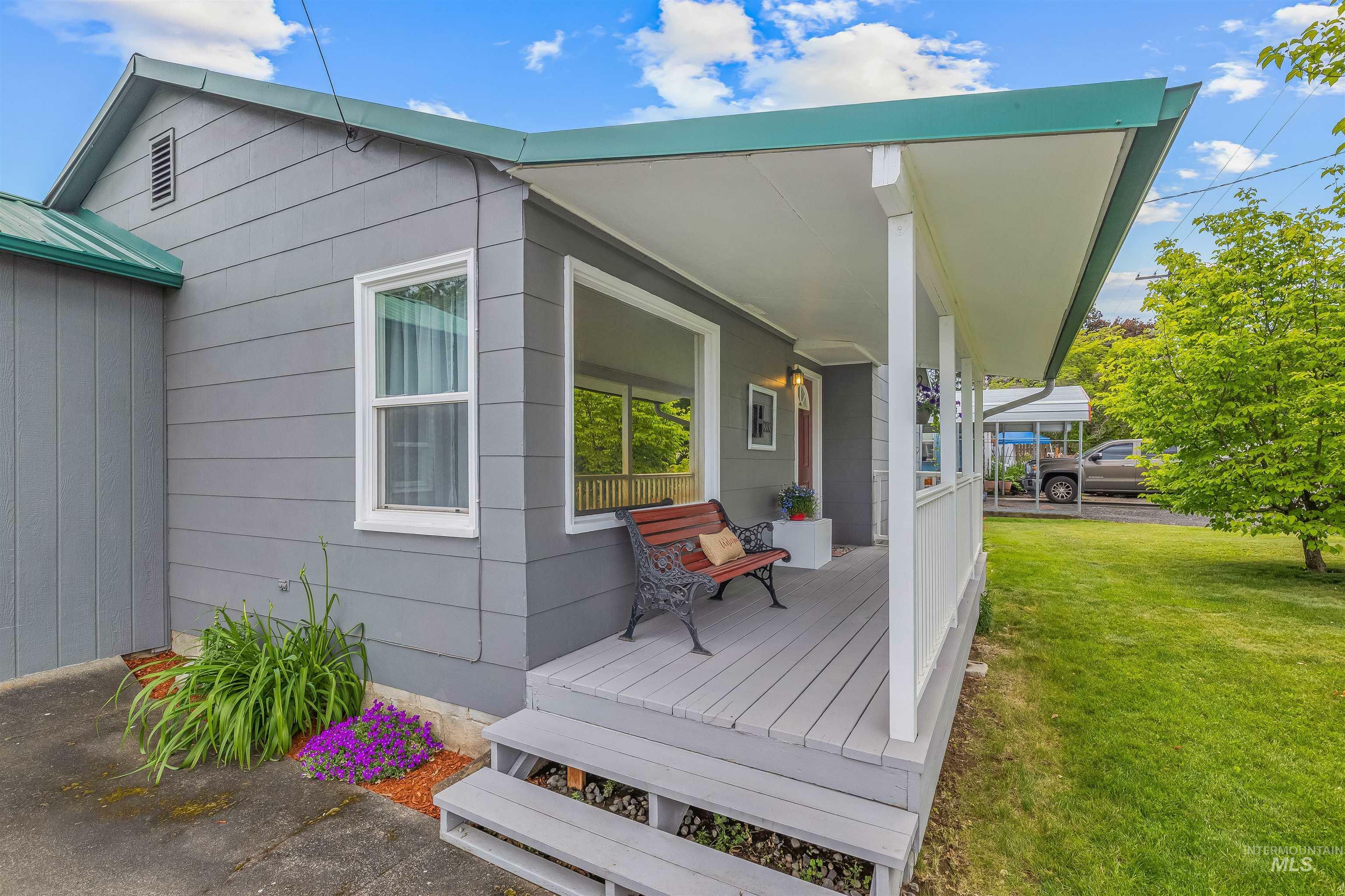 Property Photo: 3233 8th Street ID 83501