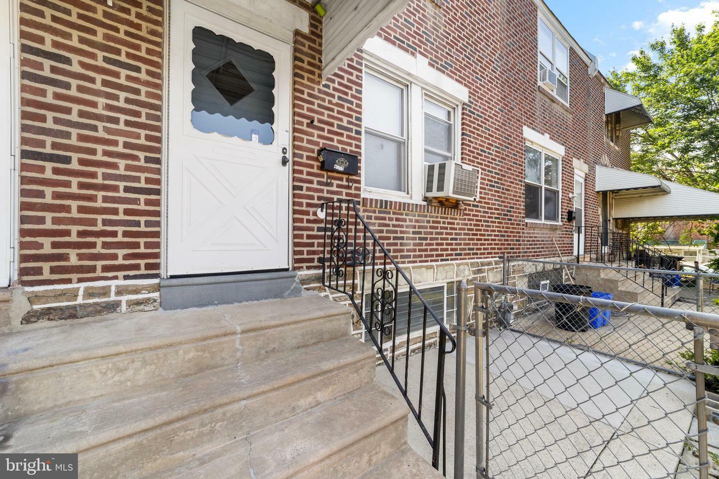 Property Photo: 4557 Oakmont Street PA 19136
