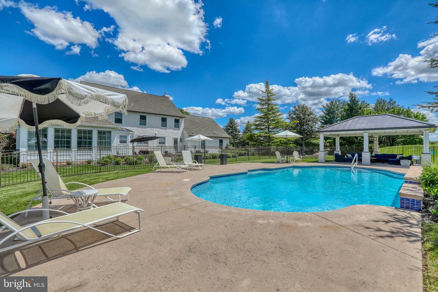 Property Photo: 1071 Highland Road PA 18940