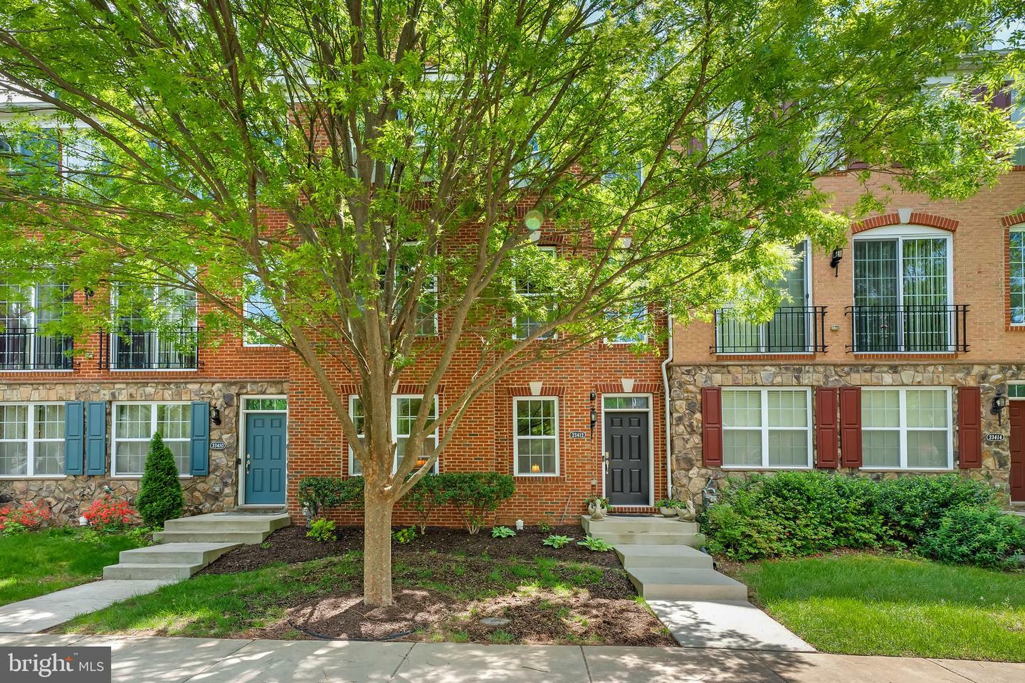 Property Photo:  23412 Berkeley Meadows Drive  VA 20148 