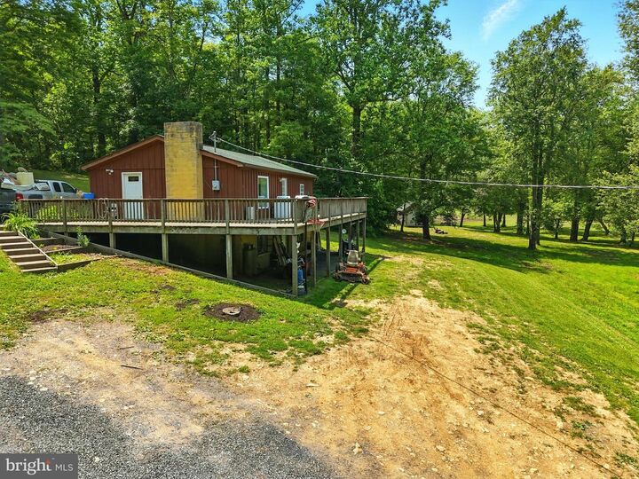 Property Photo:  13057 John Marshall Highway  VA 22642 