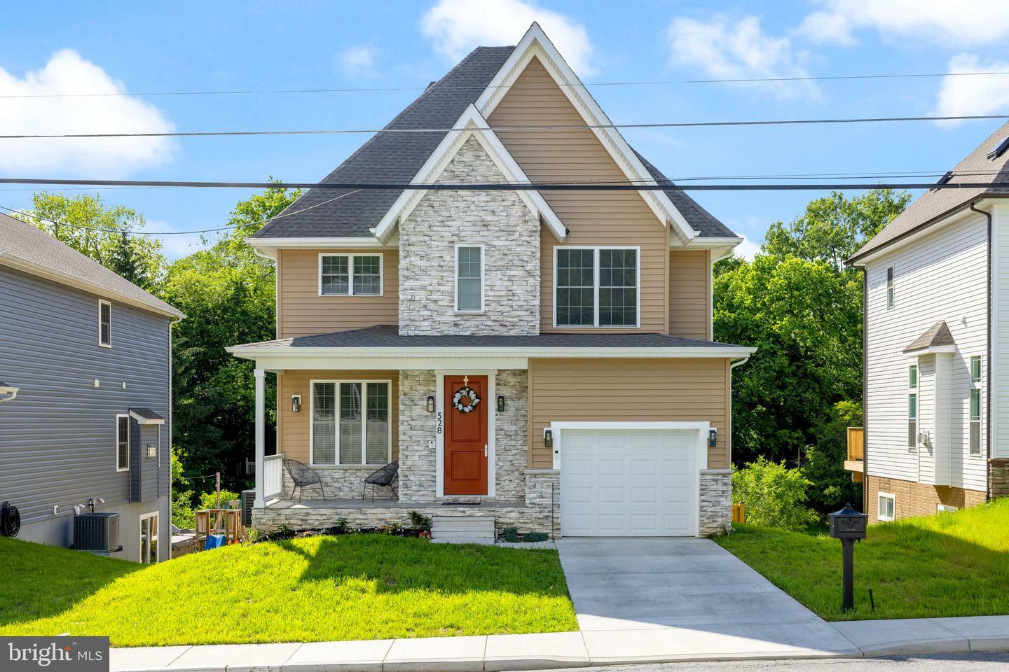 Property Photo: 528 N Third Street WV 25404