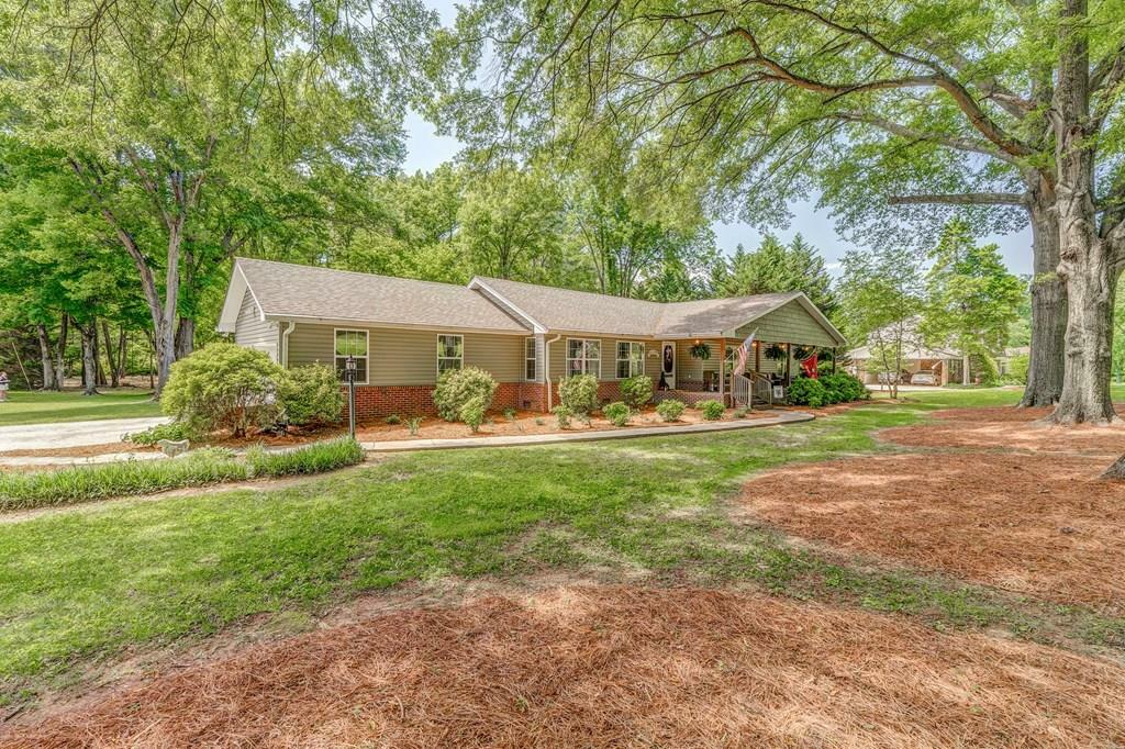 Property Photo: 201 Tibbs Road GA 30720