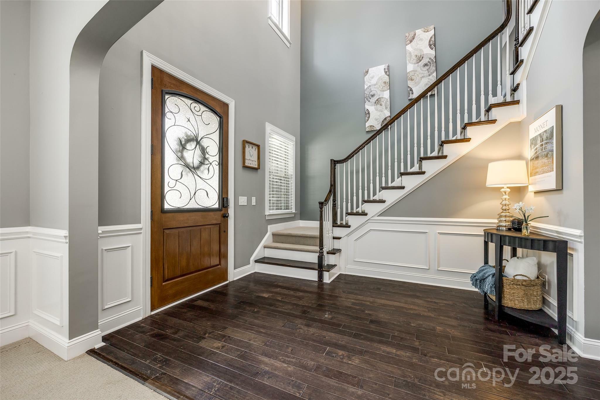 Property Photo: 618 Chase Court SC 29708