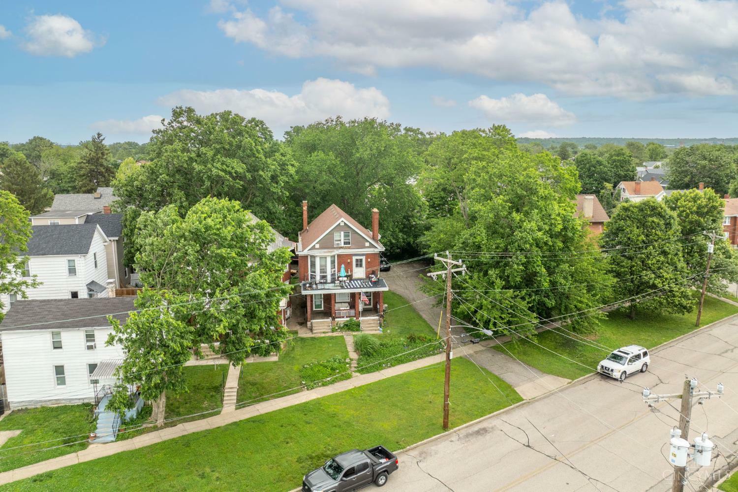 Property Photo: 3731 Floral Avenue OH 45212