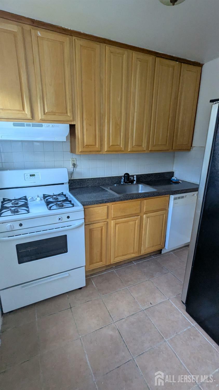 Property Photo: 193 Donald Avenue NJ 08857