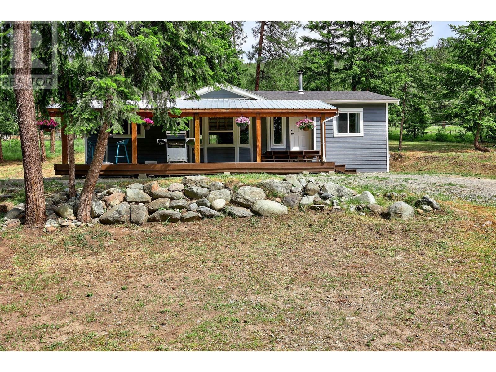 Photo de la propriété: 348 Walterdale Road BC V0E 2H0