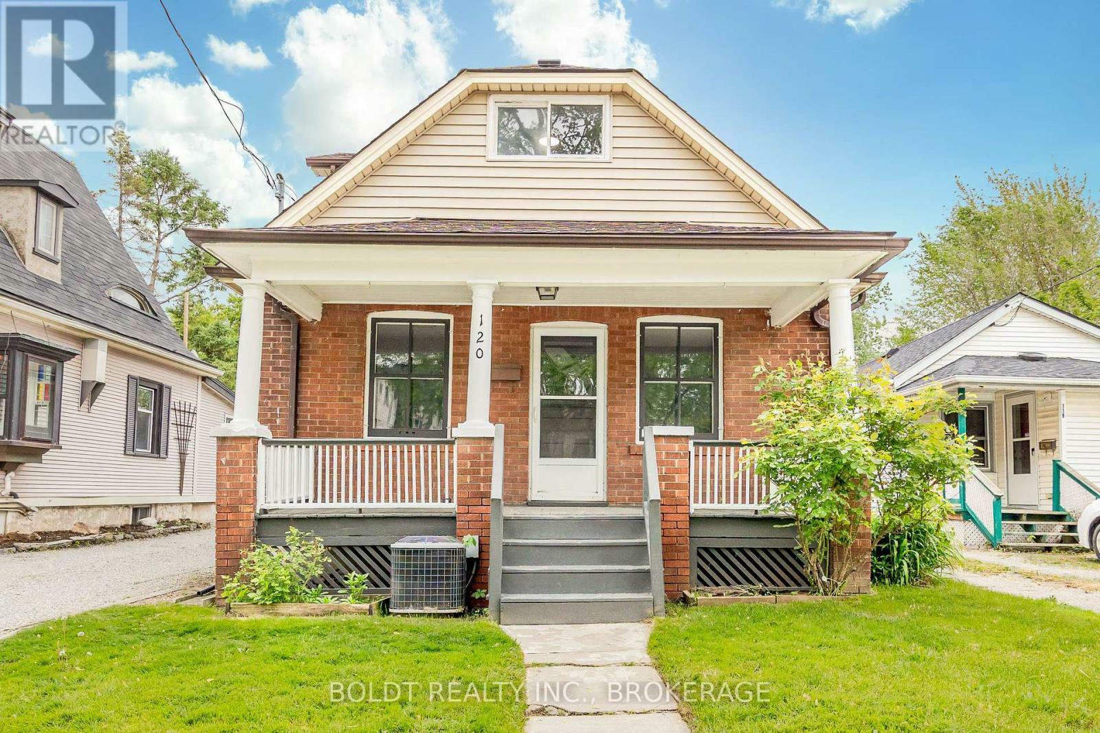 Property Photo: 120 Page Street ON L2R 4A9