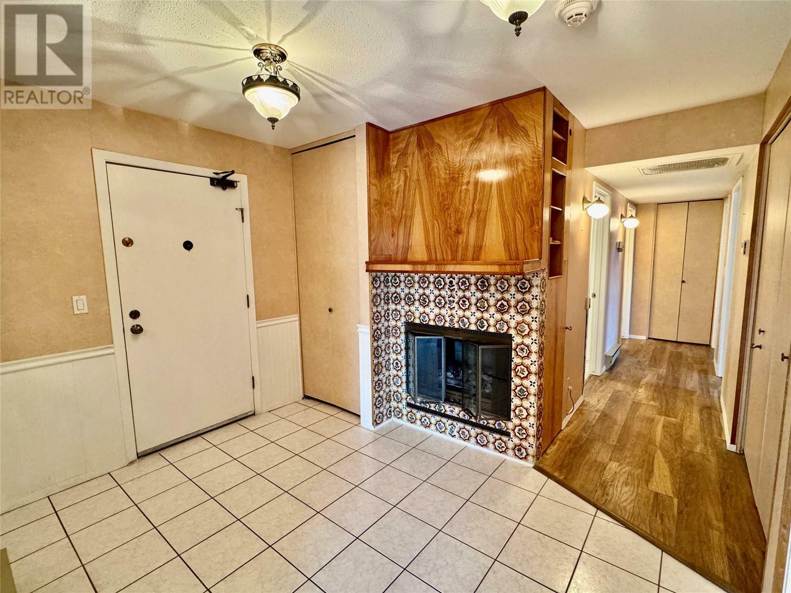 Property Photo: 1640 Ufton Court 316 BC V1T 8L5