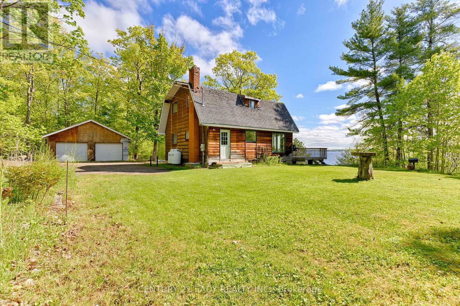 1044 Beachs Lane  Greater Madawaska ON K0J 1H0 photo