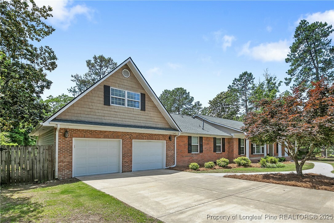 Property Photo: 7601 Siple Avenue NC 28304