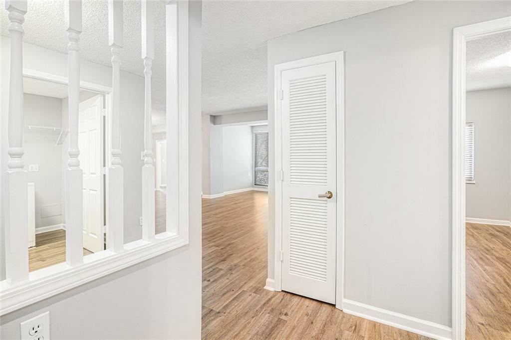 Property Photo:  1800 Clairmont Lake 412  GA 30033 