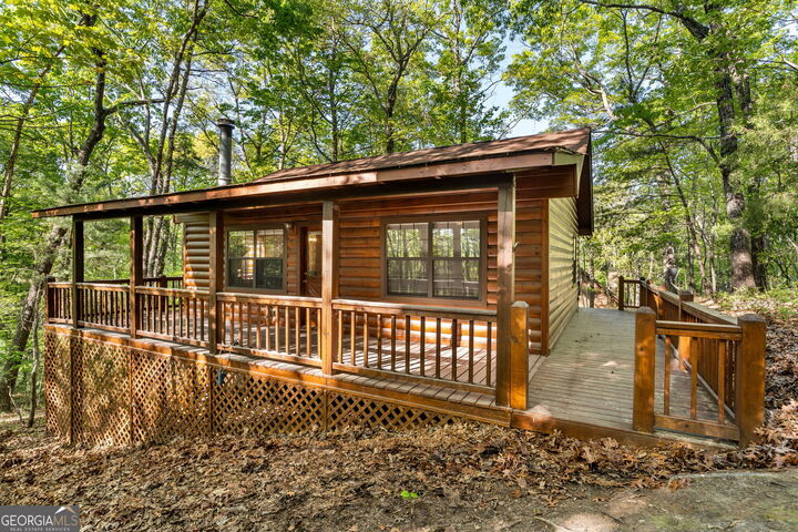 Property Photo:  31 Eagle Feather Drive  GA 30522 