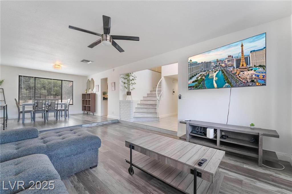 Property Photo: 7009 Rawlins Court NV 89128