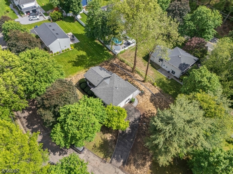 Property Photo: 9 Stonehedge Ln 1 NJ 07940