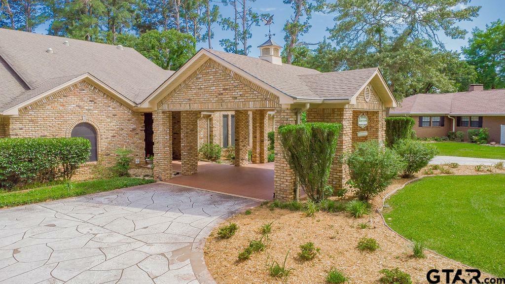 Property Photo: 224 Texas Dr. TX 75771