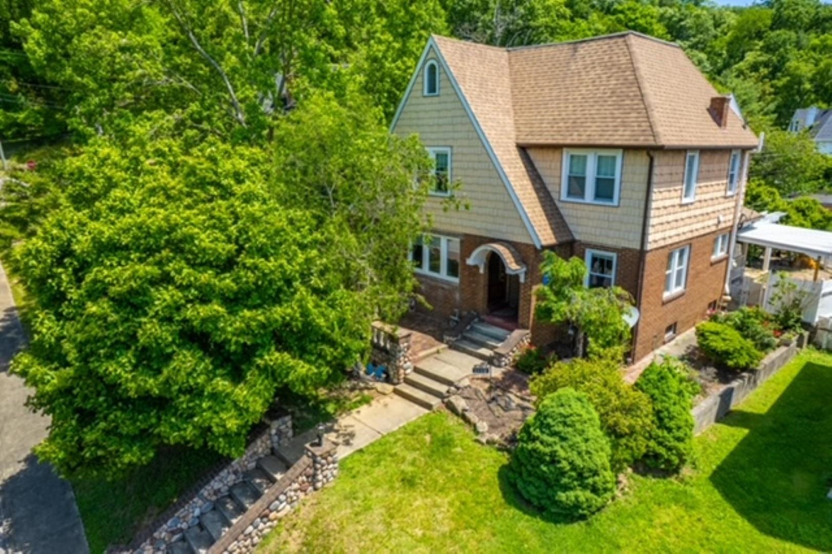 Property Photo: 1112 Maple Avenue KY 41101