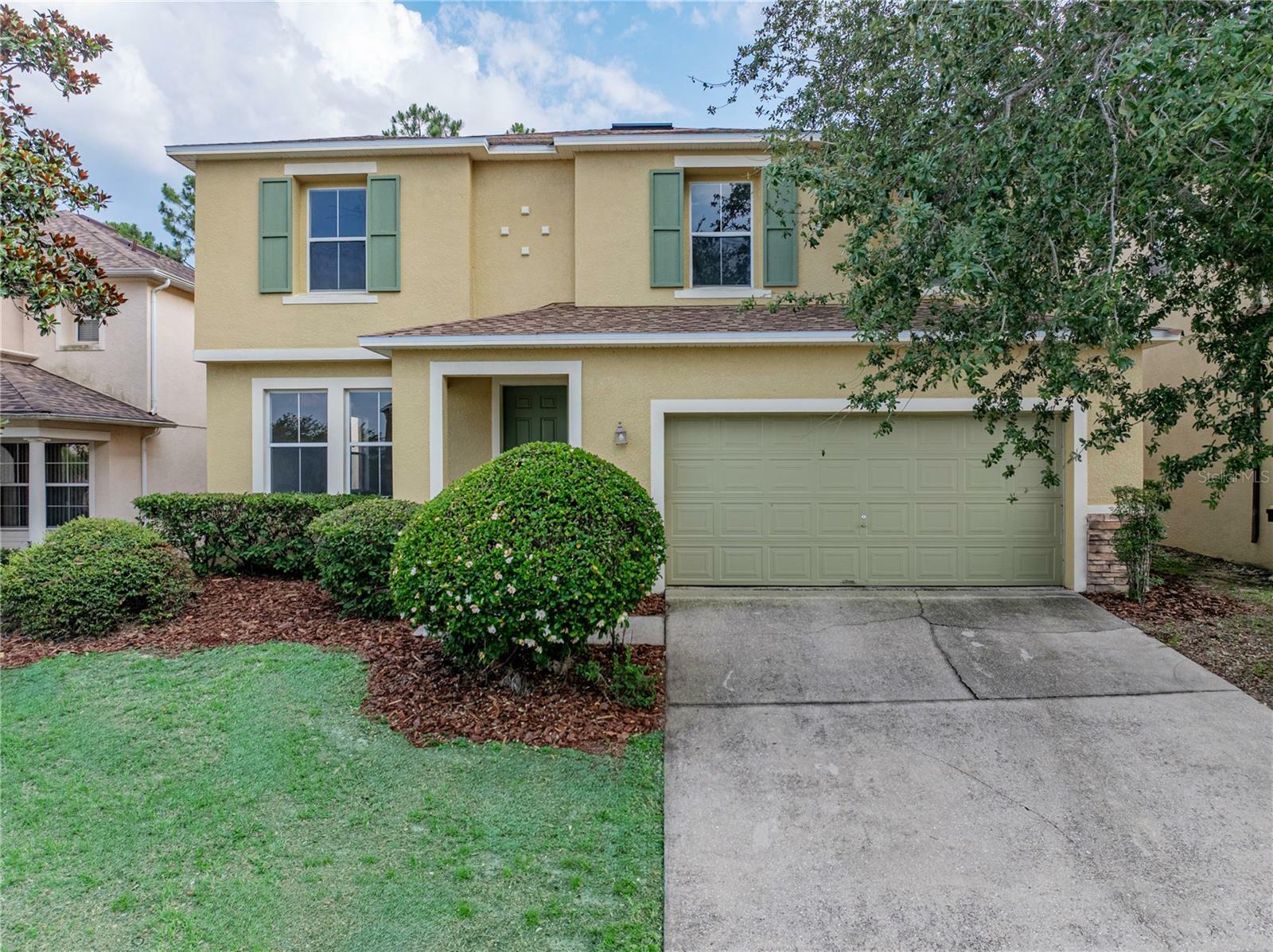Property Photo: 143 Alfani Street FL 33896