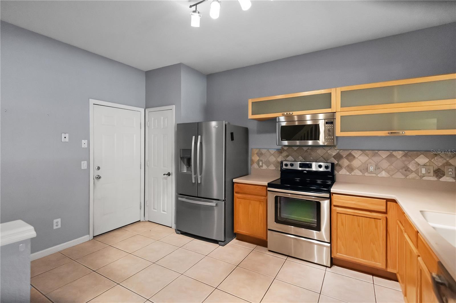Property Photo:  6360 Ranelagh Drive 104  FL 32835 