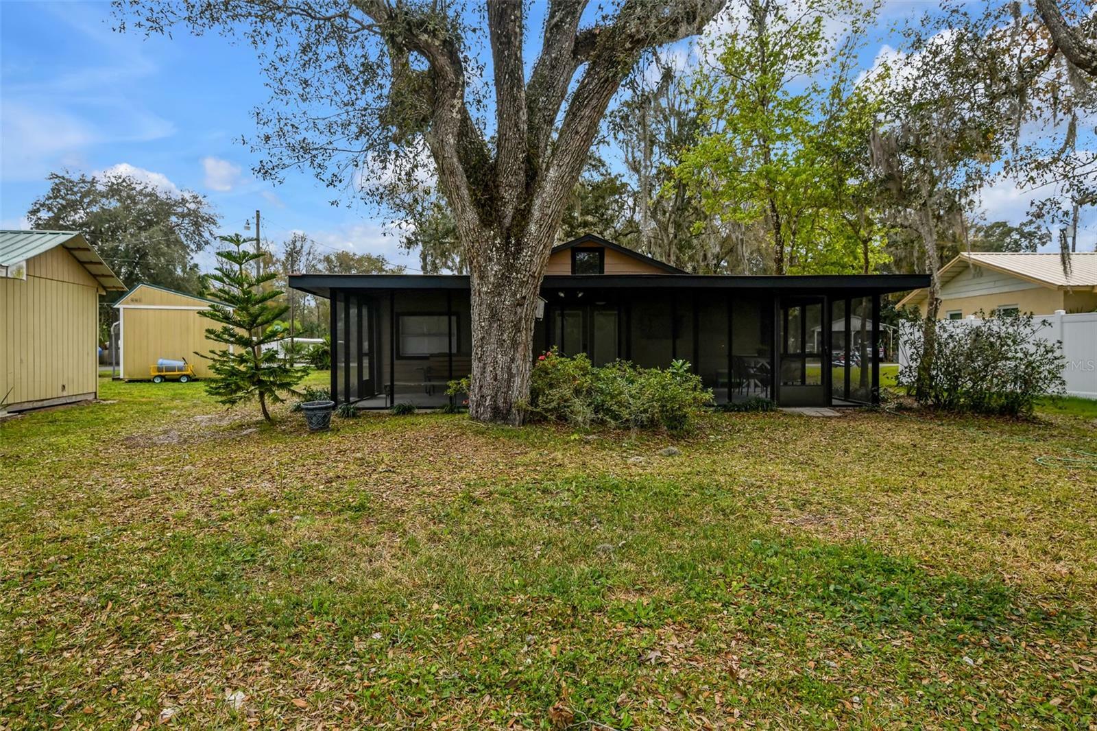 Property Photo: 11199 E Tarpon Court FL 34436