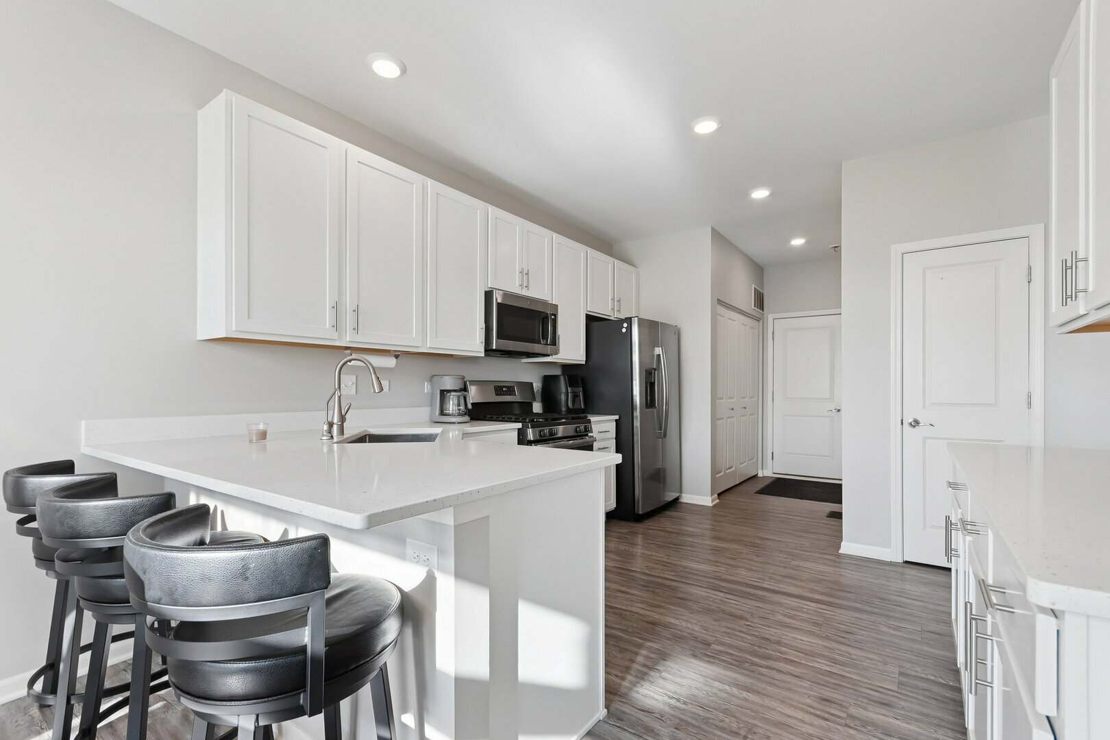 Property Photo:  15123 W Quincy Circle  IL 60442 