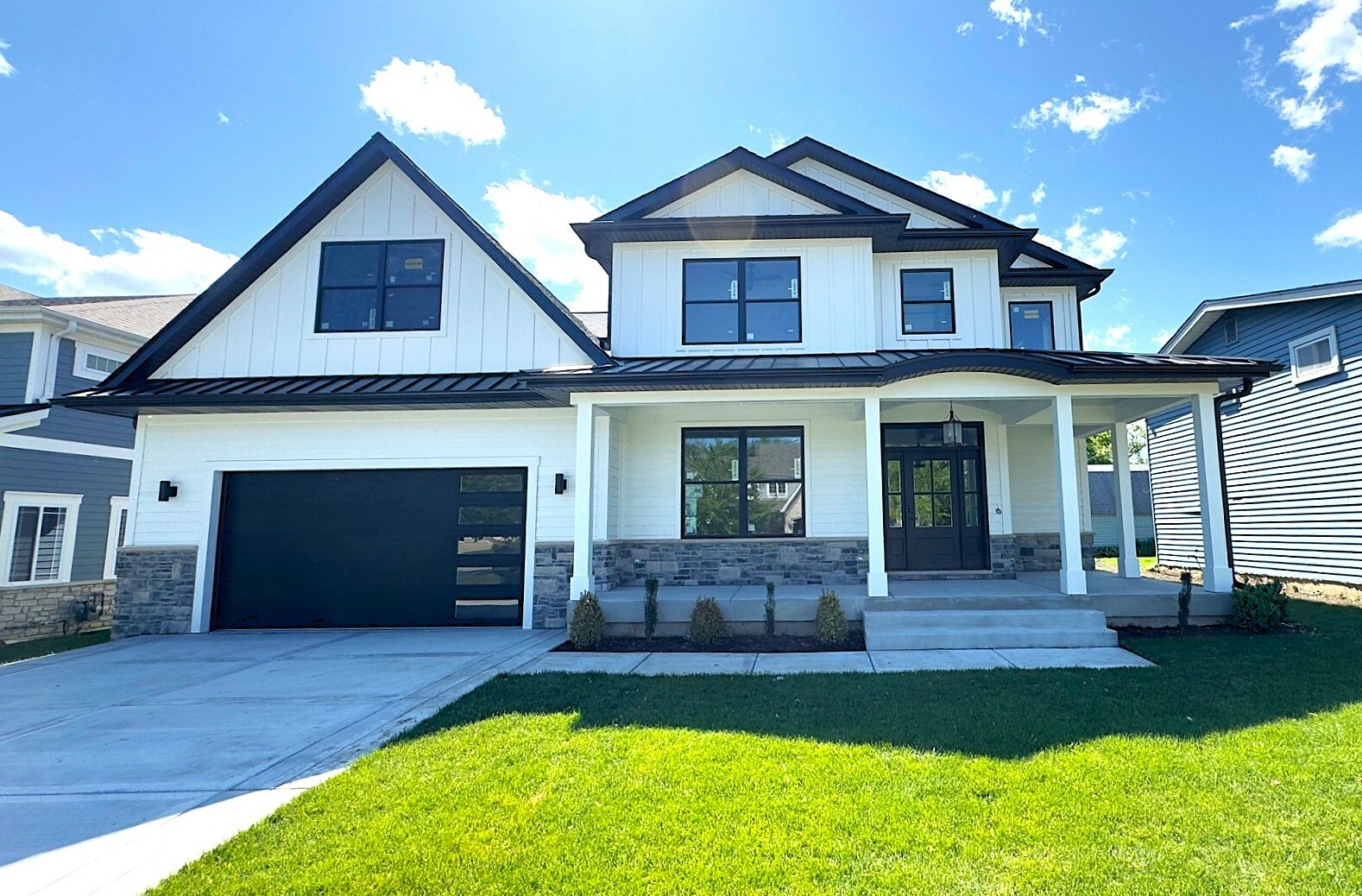 1326 N Race Avenue  Arlington Heights IL 60004 photo