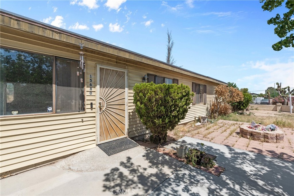 Property Photo:  15680 Jaypost Road  CA 92394 
