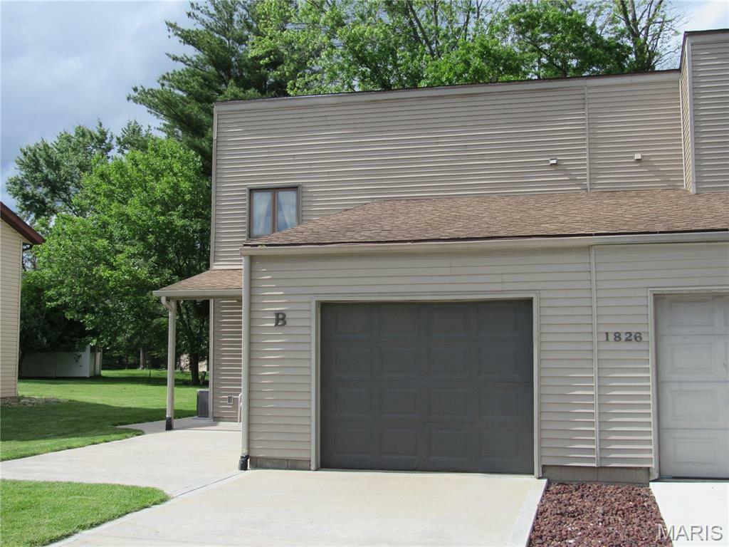 Property Photo:  1826 Muny Vista Court B  IL 62002 