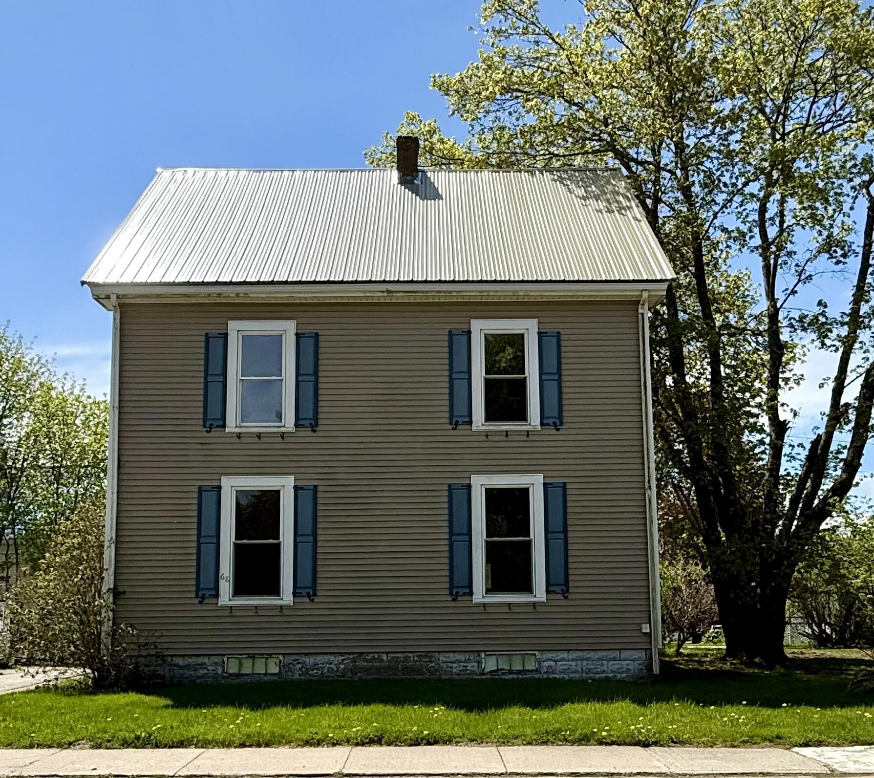 Property Photo: 68 Washington Street ME 04631
