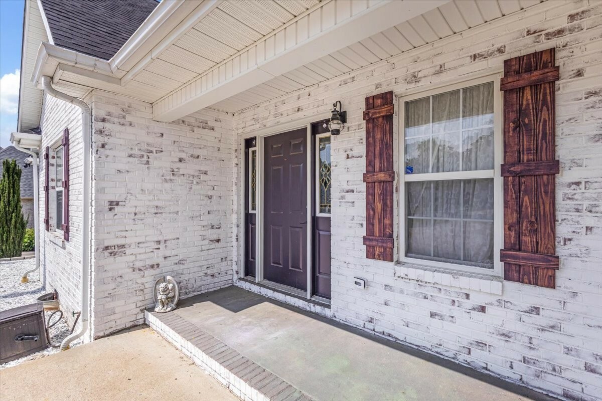 Property Photo: 161 Cumberland Oaks Dr TN 37388