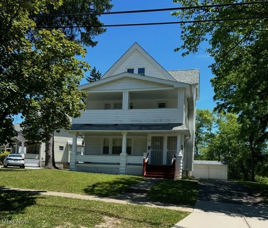 Property Photo:  32 Ellenwood Avenue  OH 44146 