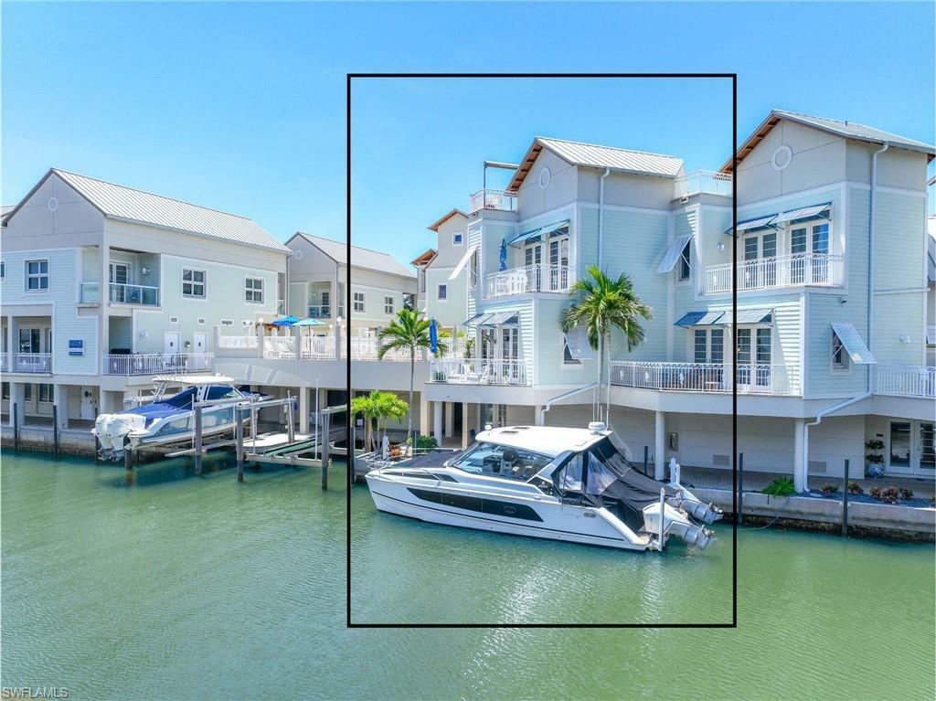 Property Photo: 1001 10th Ave S 207 FL 34102