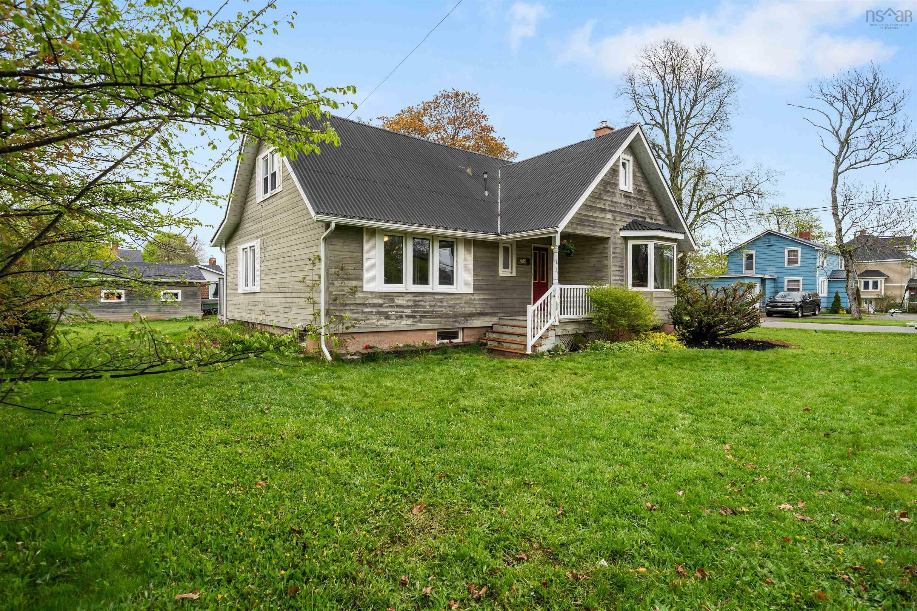 Property Photo: 22 Regent Street NS B4H 3S7