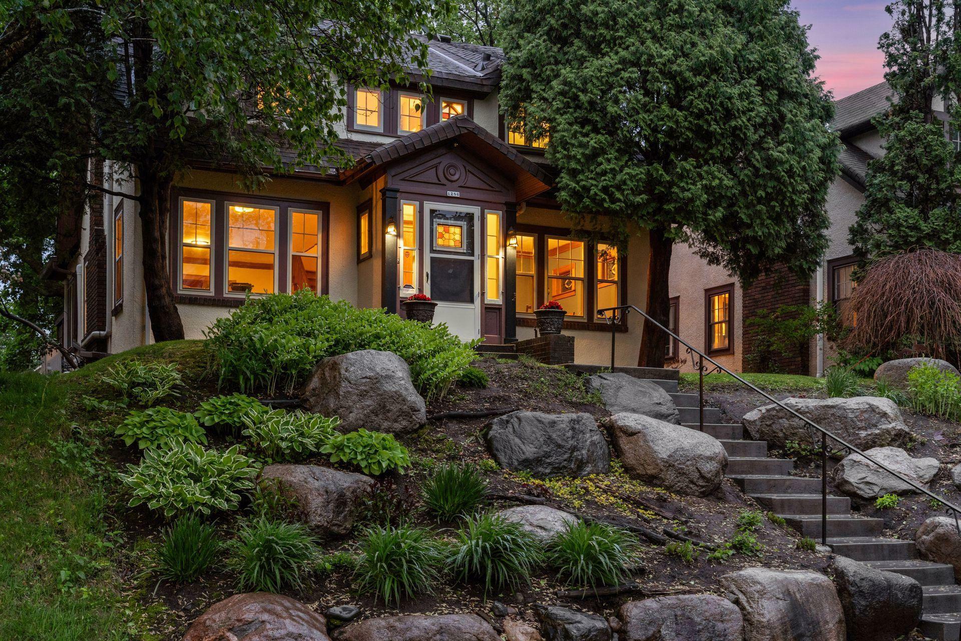 Property Photo: 1286 Fairmount Avenue MN 55105