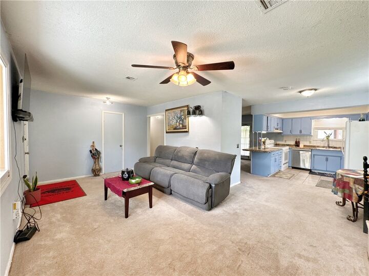 Property Photo:  505 10th Street  AR 72712 