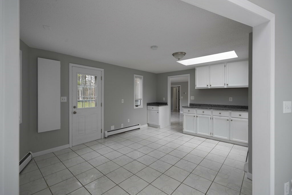 Property Photo: 4 Sterling Ln A MA 01886