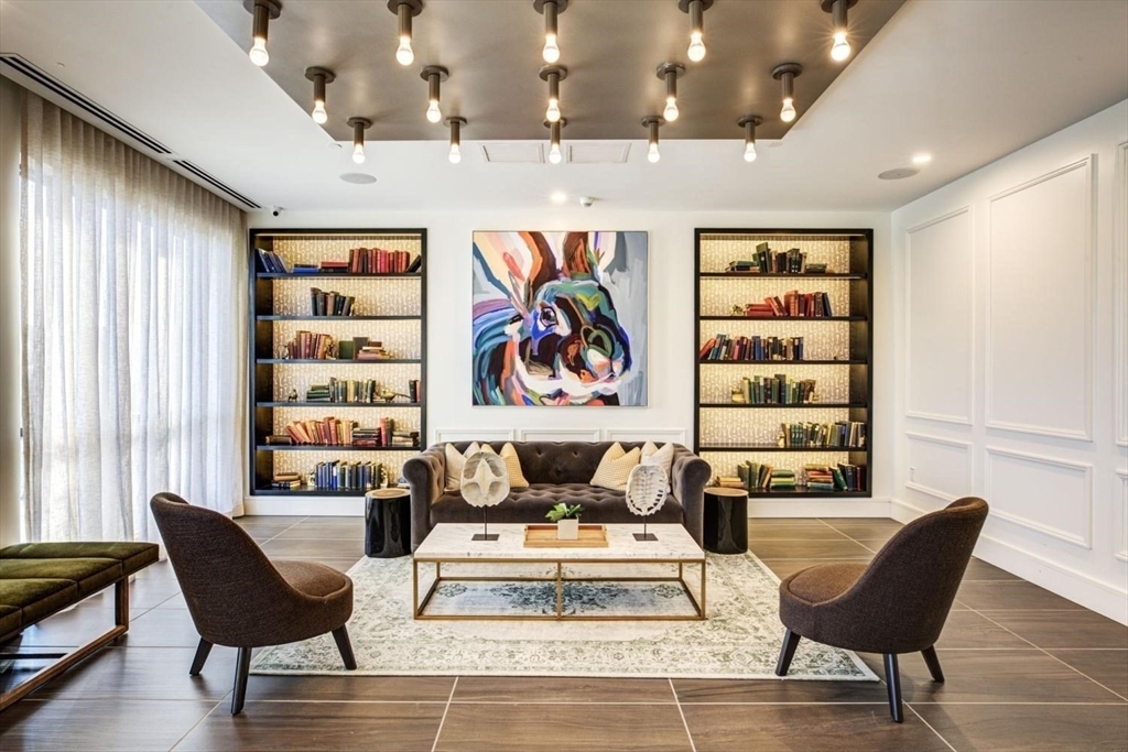 Property Photo: 275 Second Ave 4028 MA 02494
