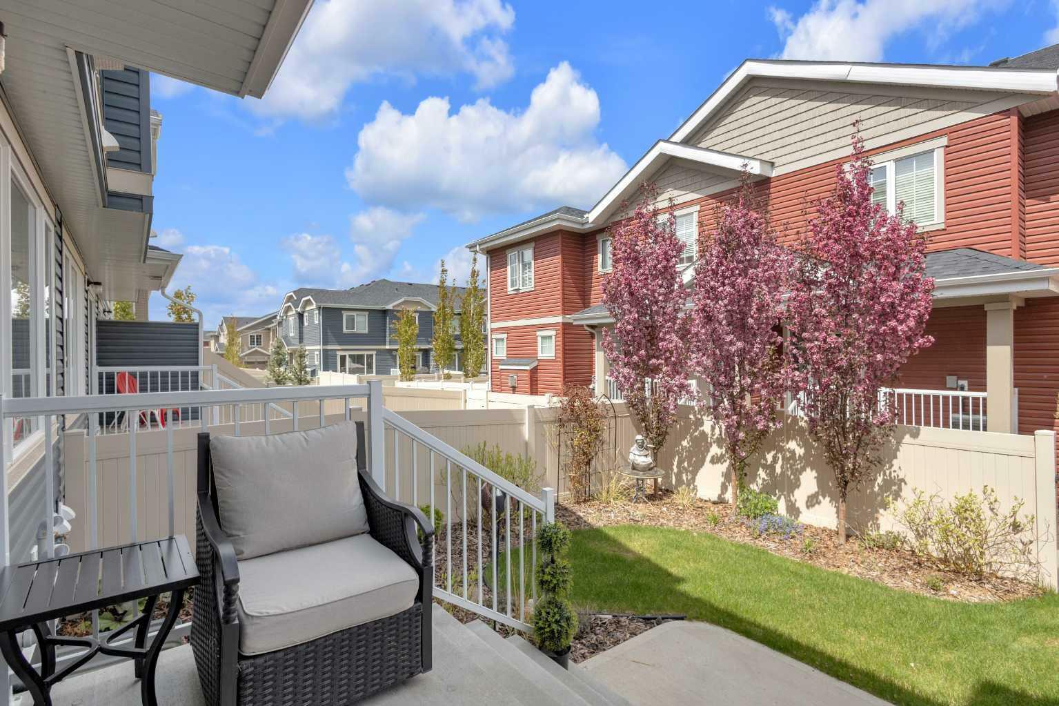 Property Photo: 40 Golden Crescent AB T4P 2P9